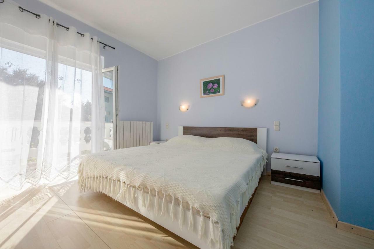 Marina Apartment *